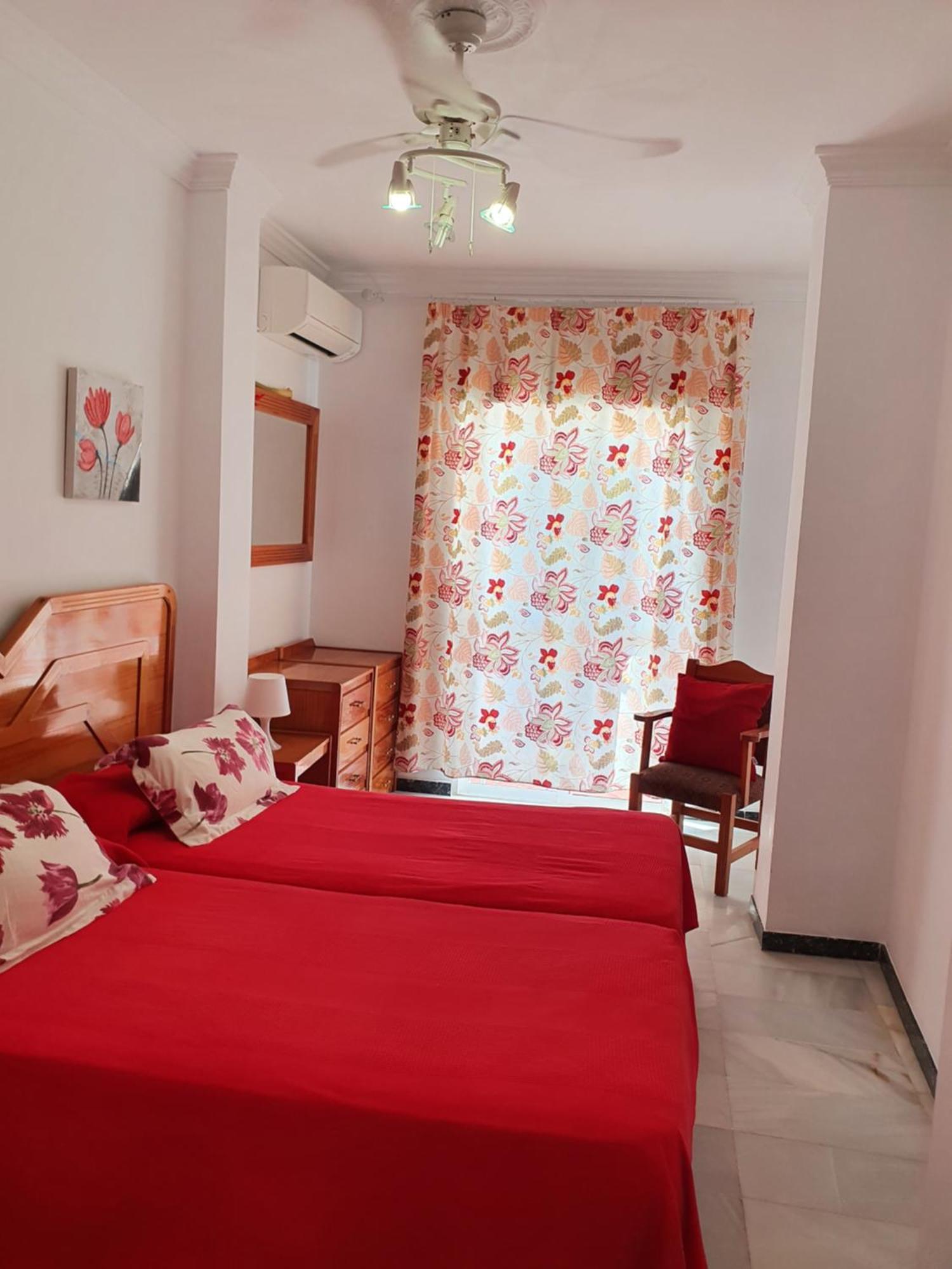 Rico Apartaments Animas نيرخا الغرفة الصورة